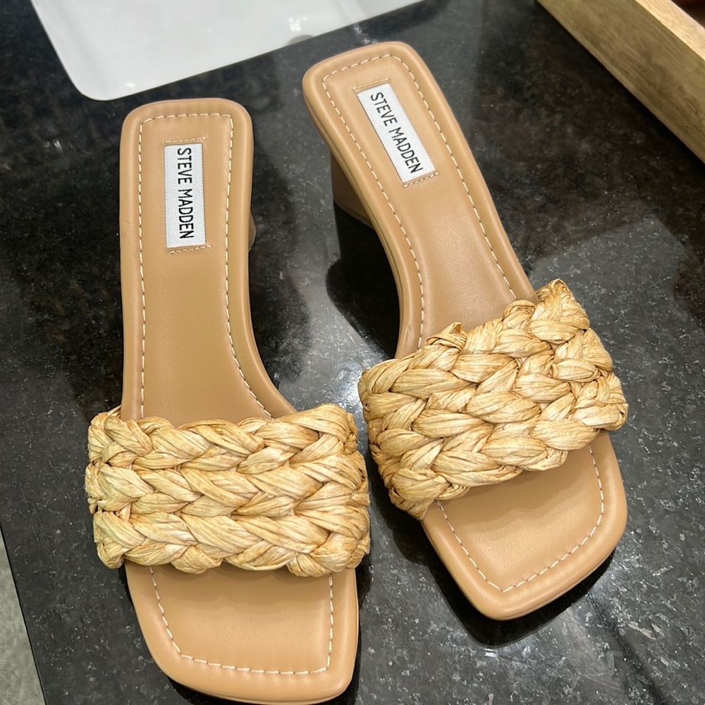 Steve Madden woven heels